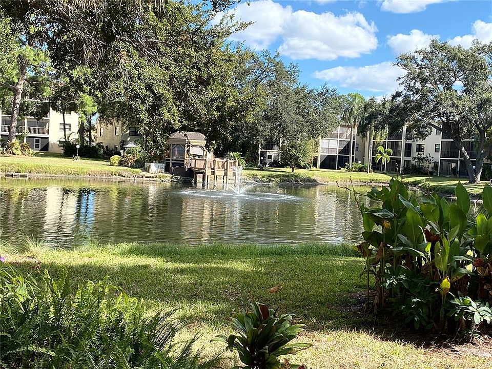 Desoto Square Villas Condominiums 425 30th Ave W Bradenton FL Zillow