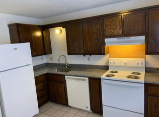 906 N Fretz Ave #103, Edmond, OK 73003