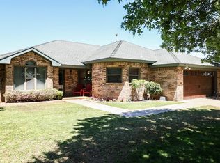 408 Smith St, Sudan, TX 79371