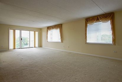 1st image of 6801 N Milwaukee Ave APT 409