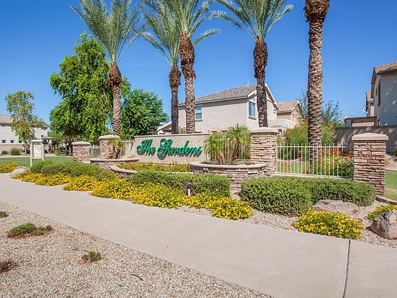 4th image of 4039 E Windsor Dr