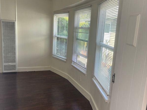 217 Strand St APT A