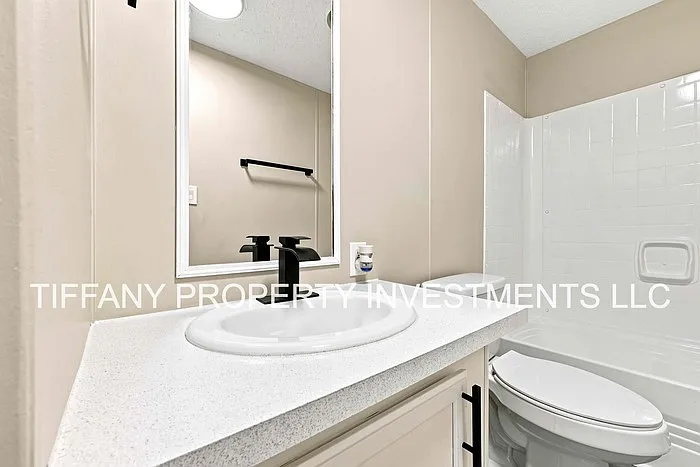 148 Helen Young Dr — Photo 11