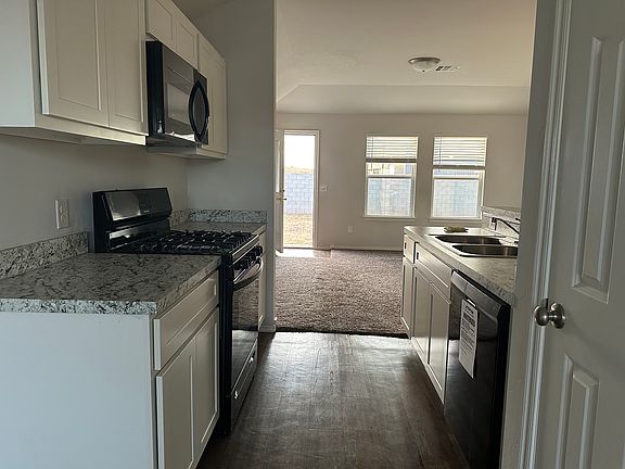 2nd image of 1029 S Blackjack Ln