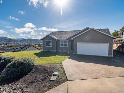 246 Palmdale Ave, Roseburg, OR, 97471