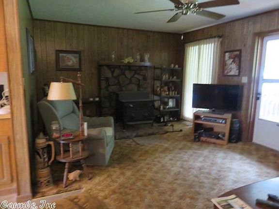 4th image of 2406 S Shore Dr