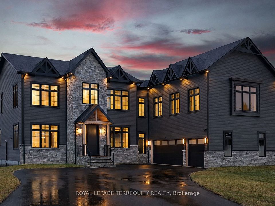 1st image of 17 Connor Dr