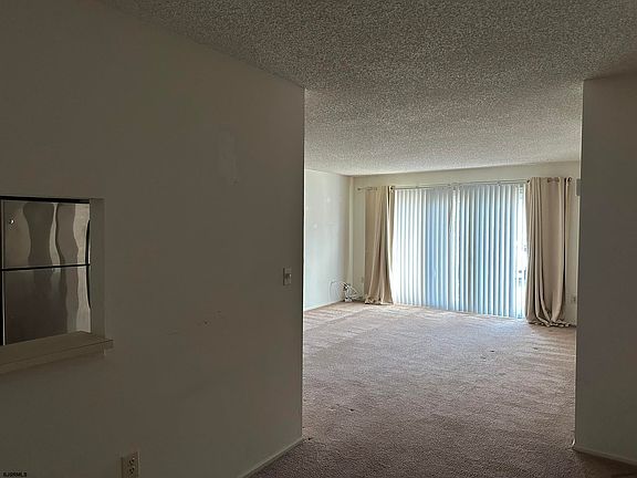 4th image of 25 Federal Ct #C0222