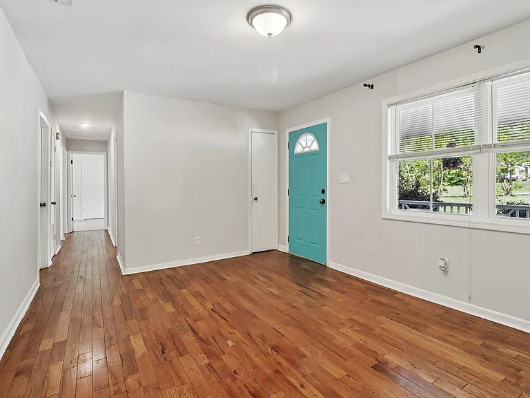 2344 Chestnut Log Pl — Photo 21