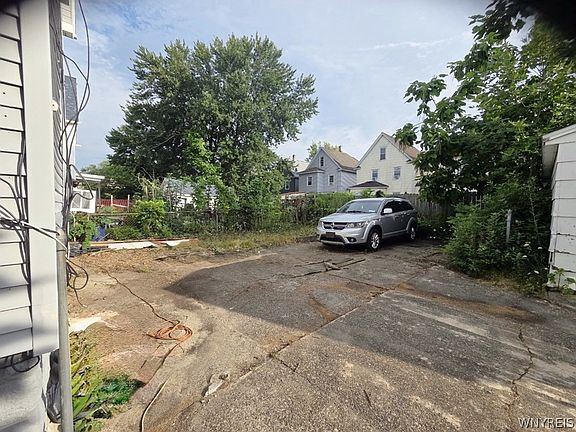5th image of 47 Albert Ave