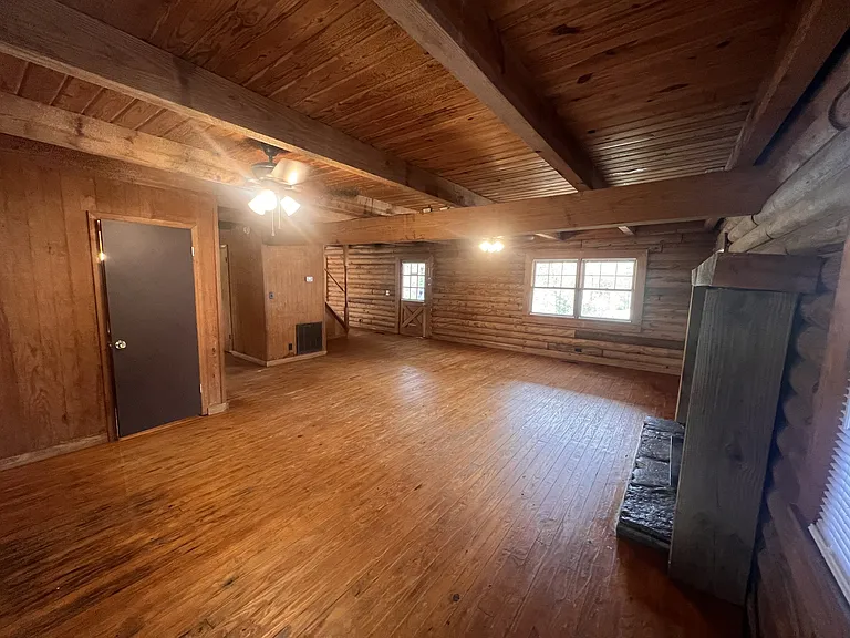 1353 Old Towne Rd — Photo 10