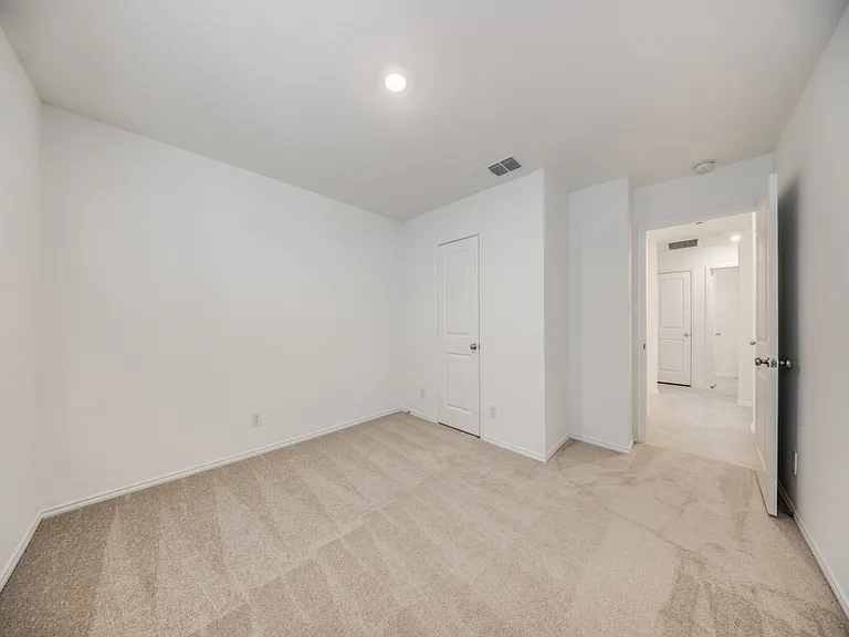 1625 Rosy Finch Dr — Photo 15