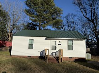 1752 Friendly Rd, Dunn, NC 28334