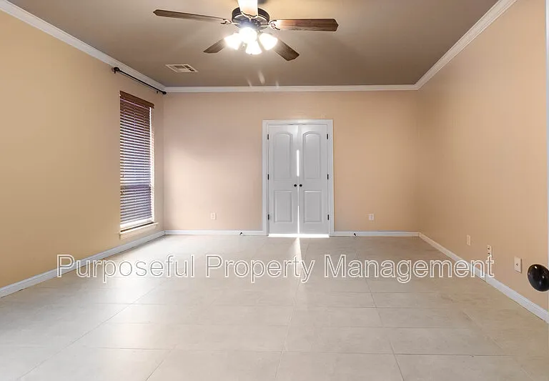 9008 NW 79th St — Photo 19