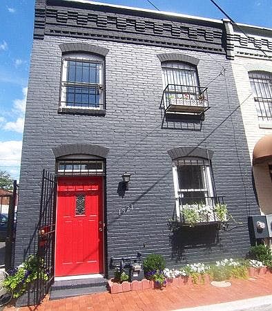 Front of townhouse