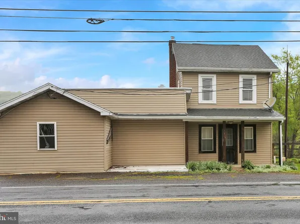 1039 Long Run Rd, Pine Grove, PA 17963