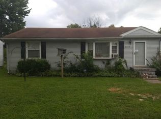 8409 Blue Lick Rd, Louisville, KY 40219