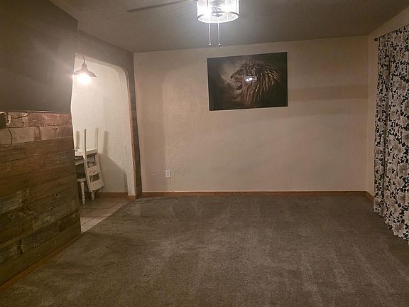 4th image of 1315 1st Ave