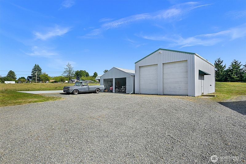 5th image of 6036 N Star Road