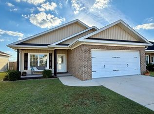 120 Scarlet Oaks Ct, Dothan, AL 36301