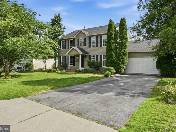 102 Romney Pl, Stephens City, VA 22655