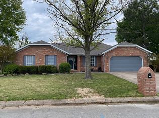 1113 Robinwood St, Paragould, AR 72450
