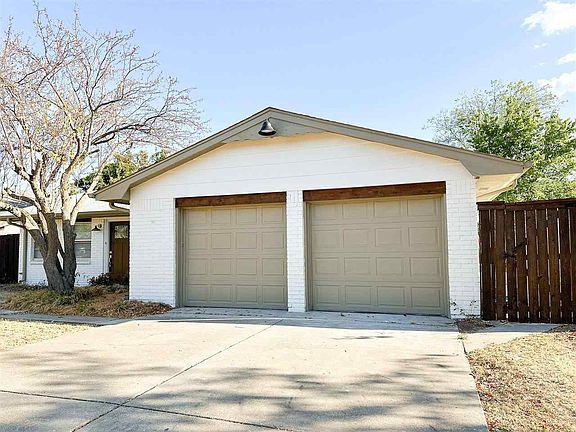 2nd image of 7306 NW Compass Dr