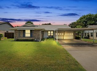 11114 Quail Run St, Dallas, TX 75238