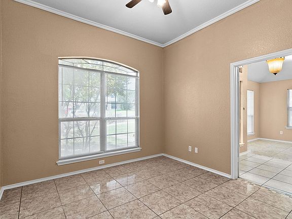 3rd image of 4122 Fawn Dr