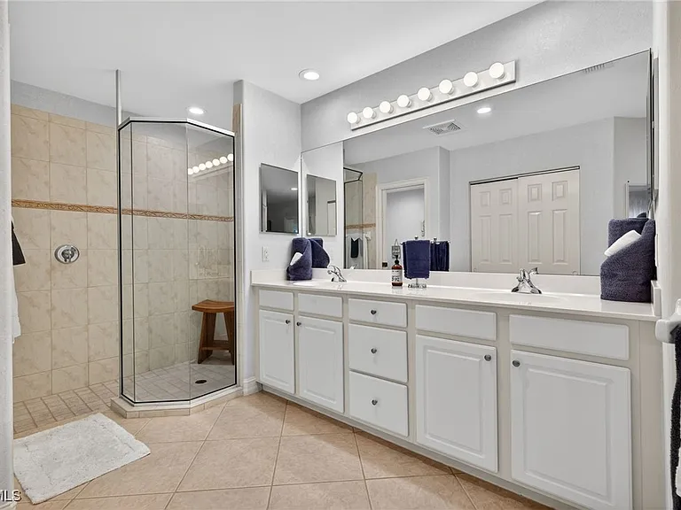 2001 Tarpon Bay Dr N #102 — Photo 21
