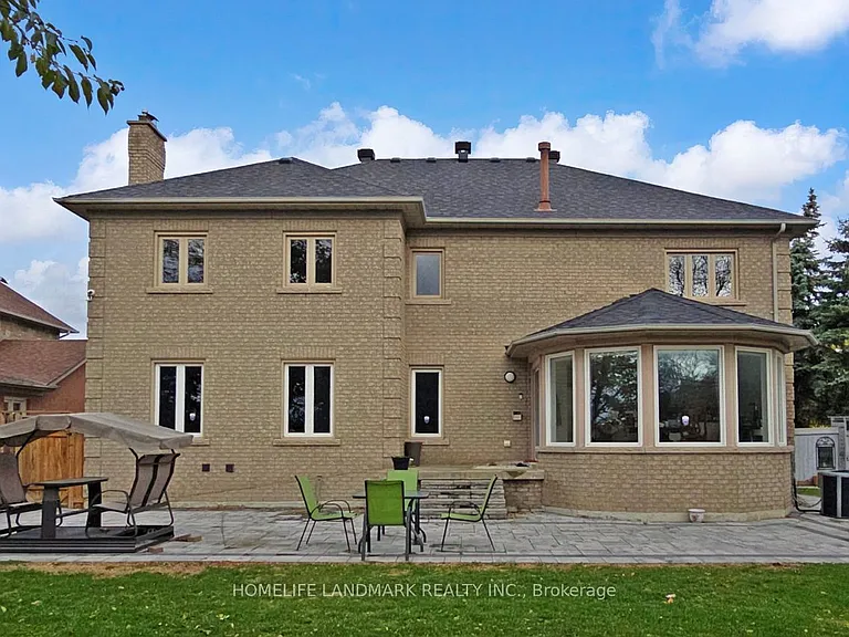 46 Green Ash Cres — Photo 43