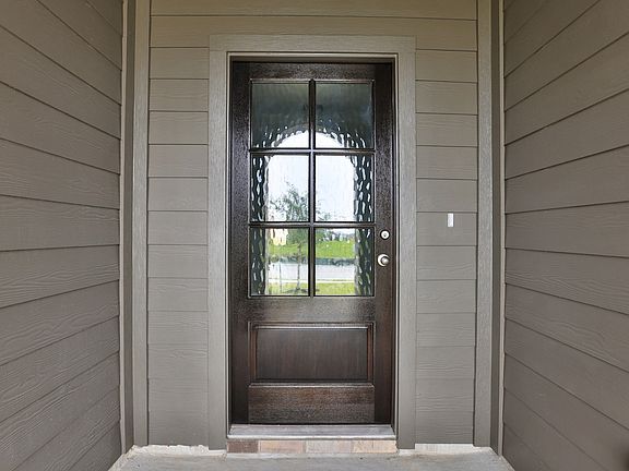 4th image of 416 Fields Forest Ln