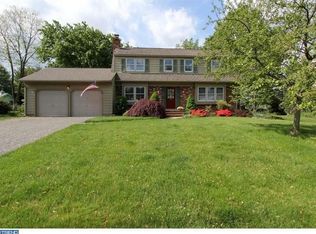 398 Briar Ln, Newark, DE 19711