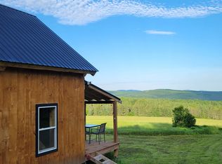 220 Creampoke Rd, Stewartstown, NH 03576