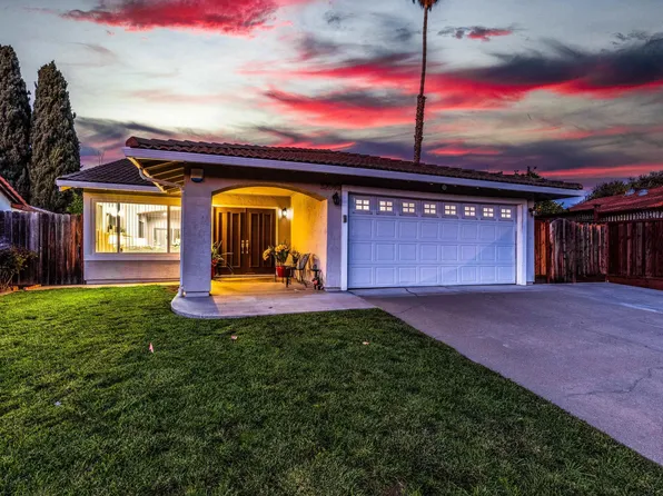 32840 Bucks Lake Ln, Fremont, CA 94555