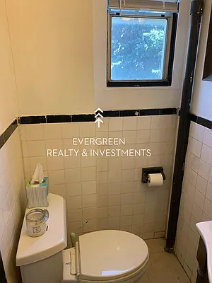 Rented by Evergreen Realty & Investments | media 40