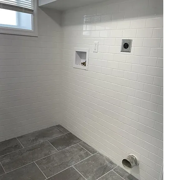 1350 S 52nd St — Photo 10