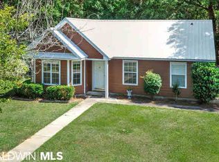 525 W Carolyn Ave, Foley, AL 36535