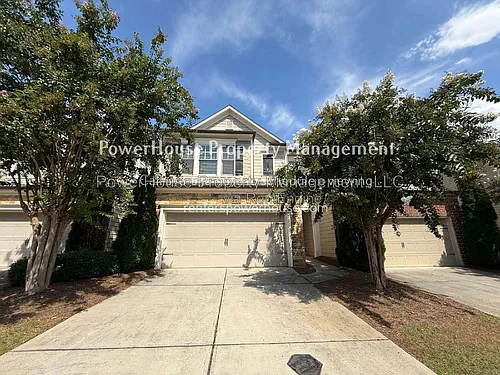 1045 Township Cir Photo 1