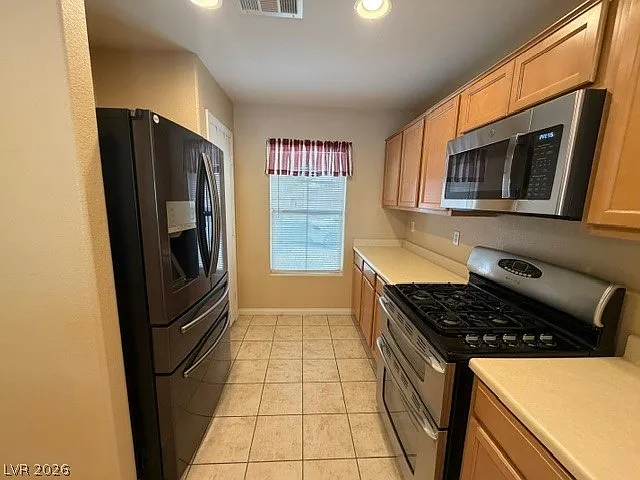 9940 Brazos Bend St — Photo 2