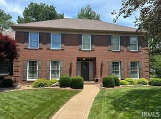 7588 Ridgebrook Ct, Newburgh, IN 47630
