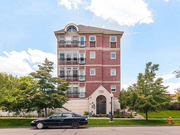 2nd image of 920 E 17th Avenue #302