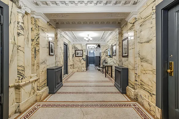 Rented by Barkoff Residential  | media 19