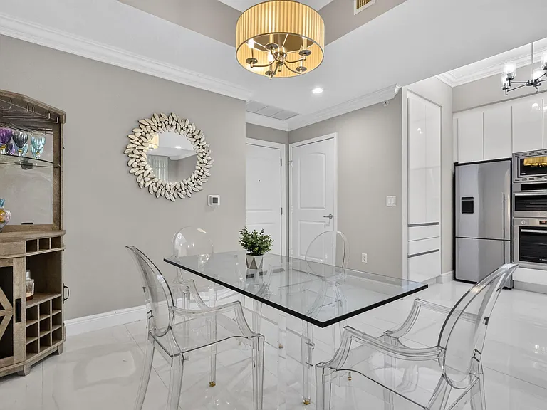 701 S Olive Ave #1205 — Photo 8