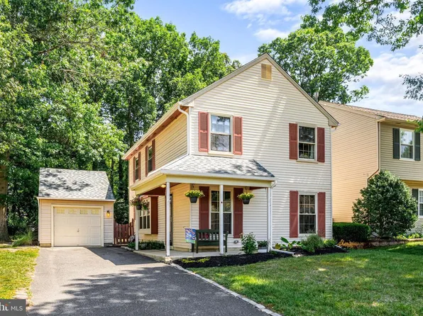 20 Woodvale Dr, Atco, NJ 08004