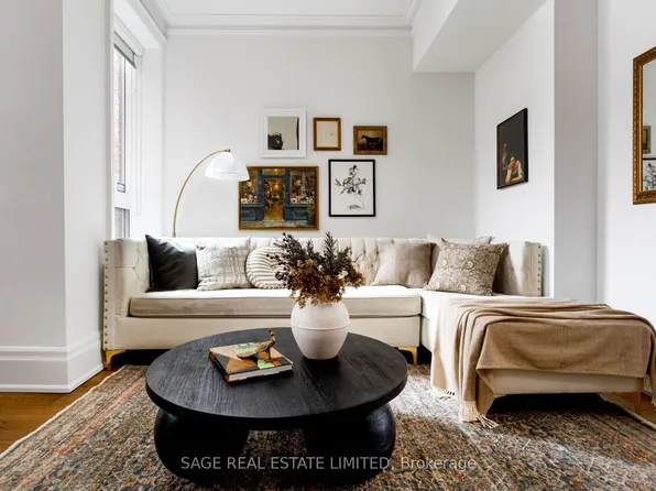 221 Crawford St, Toronto, ON M6J 2V5