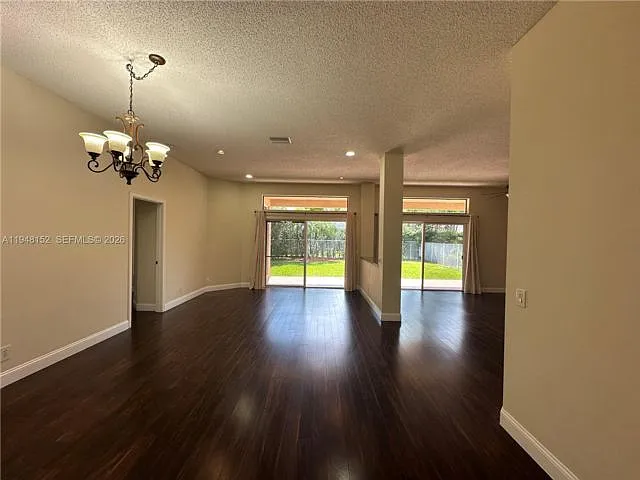 4192 Laurel Ridge Cir #4192 — Photo 19