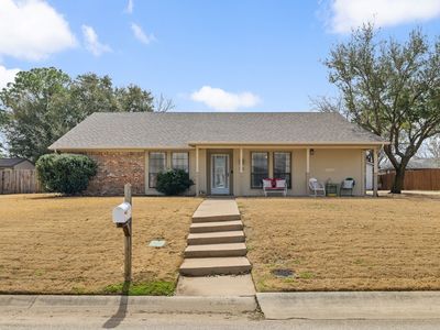 310 Greenleaf St, Highland Village, TX, 75077