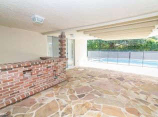 6880 NW 5th Ct, Plantation, FL 33317