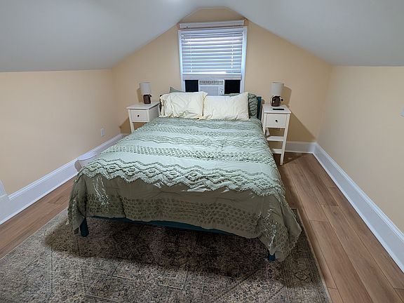 4th image of 2591 Joyce Ave